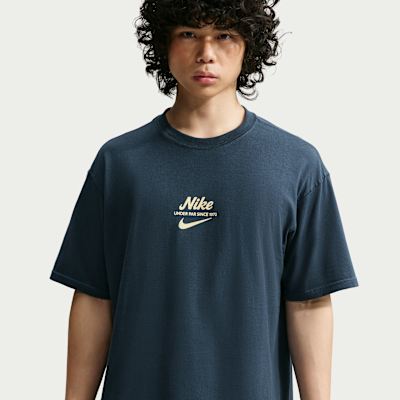 Nike Sportswear Men's T-Shirt. Nike.com